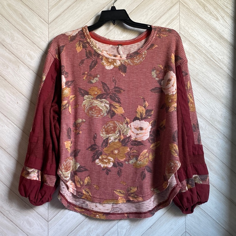 Free People long sleeve floral print top thermal medium m